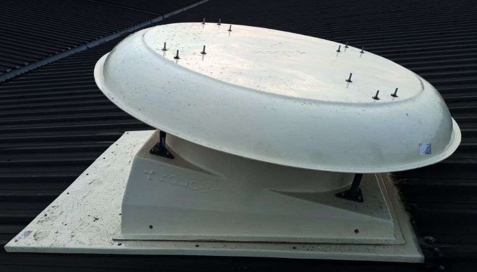 roof mounted fan